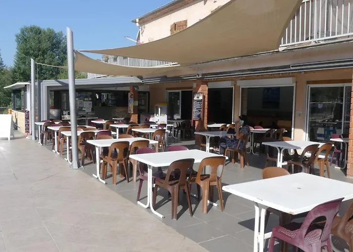 Mobil-home Avec Terrasse A Hyeres, Ideal Pour 4 Personnes - Api-1-52-1135 *