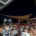 Campsite Mobil-home Avec Terrasse A Hyeres, Ideal Pour 4 Personnes - Api-1-52-1135 *